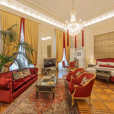 Palazzo Monga Boutique Guesthouse Verona Esterno foto