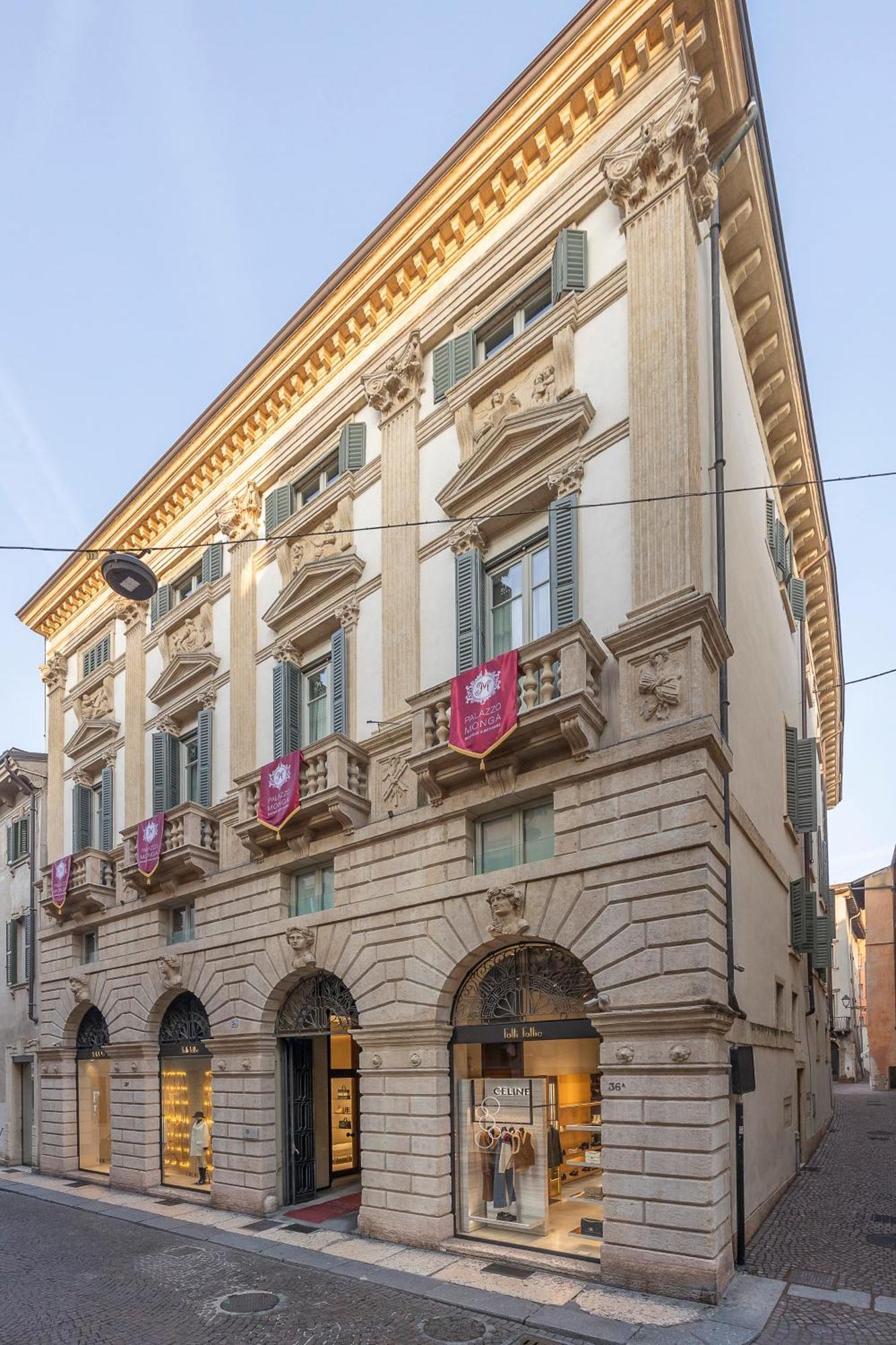 Palazzo Monga Boutique Guesthouse Verona Esterno foto