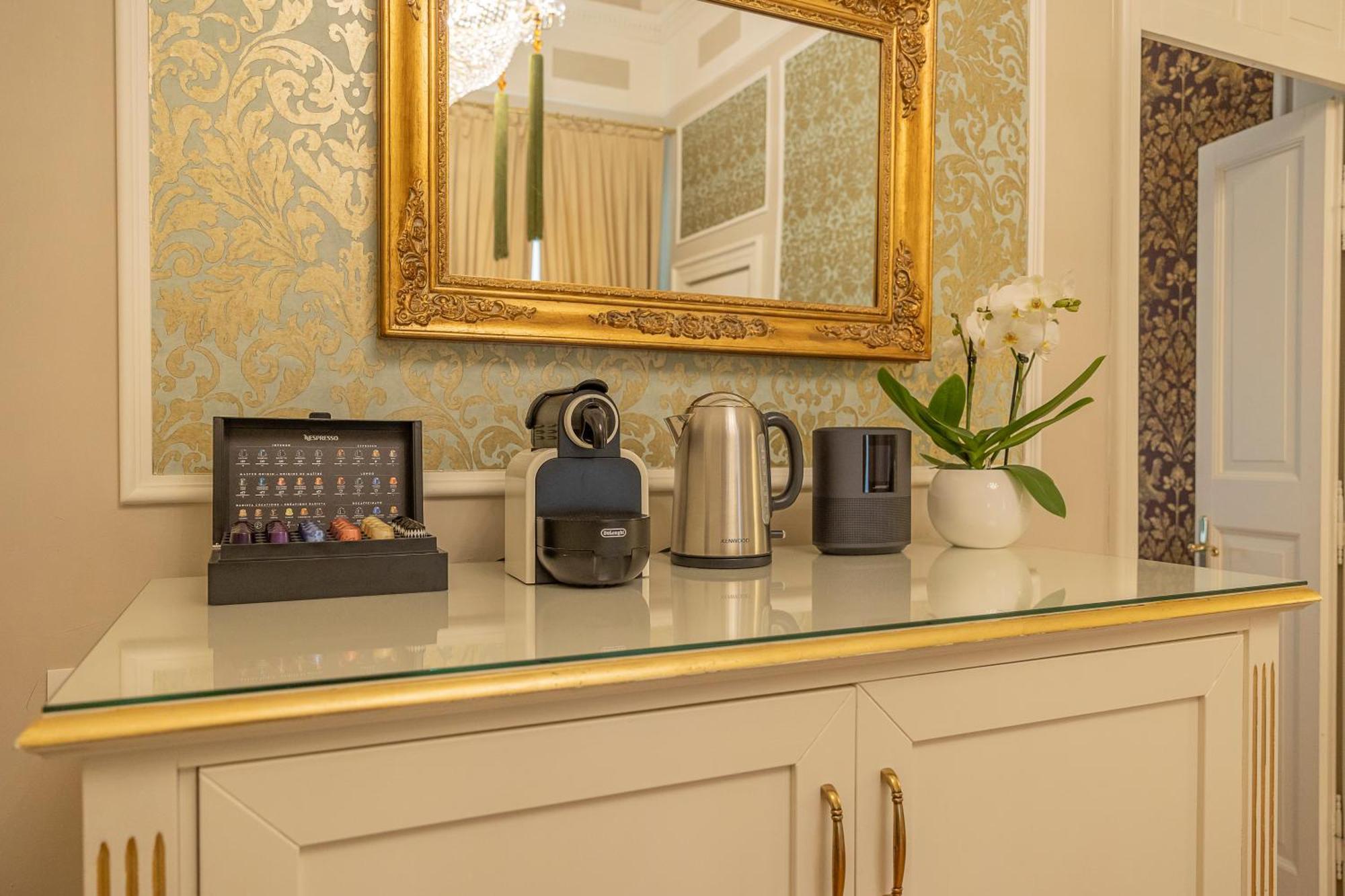 Palazzo Monga Boutique Guesthouse Verona Esterno foto