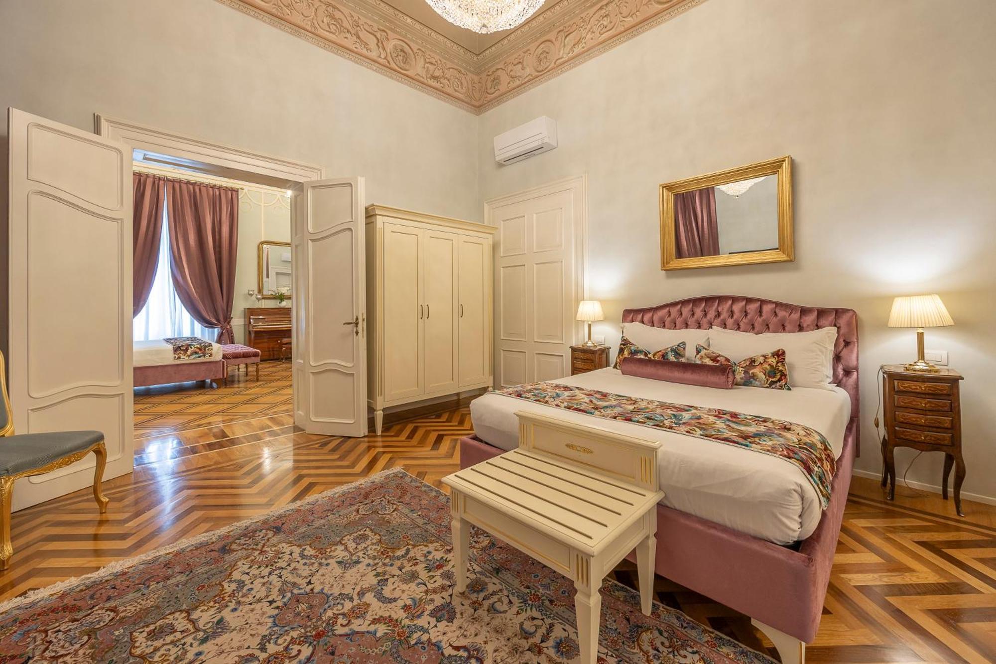 Palazzo Monga Boutique Guesthouse Verona Esterno foto