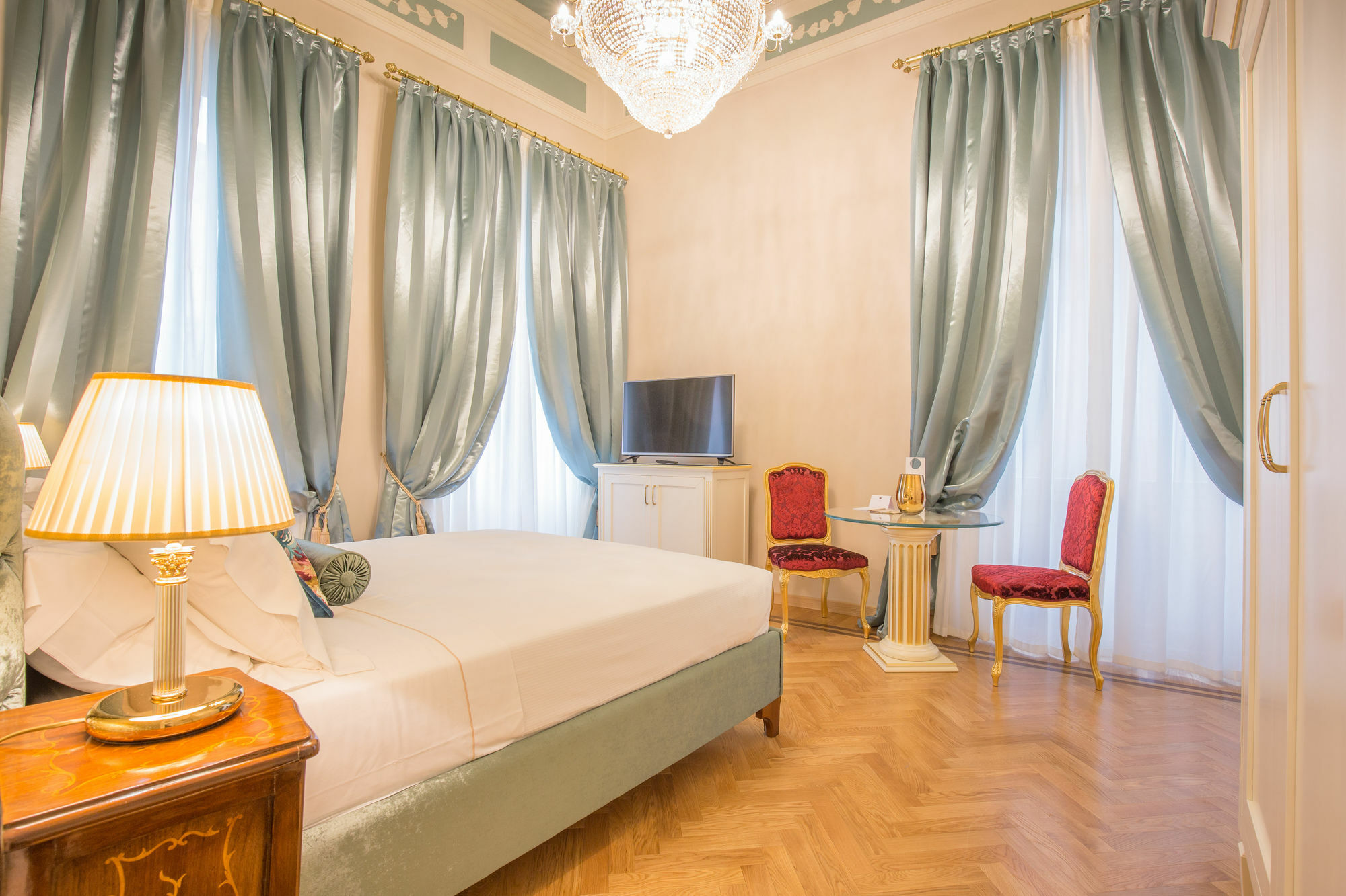 Palazzo Monga Boutique Guesthouse Verona Esterno foto